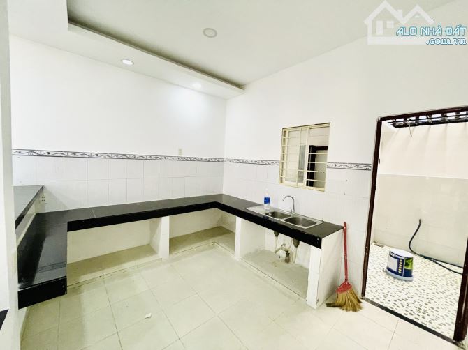 🏡 Nhà Đẹp Hẻm 6M Xe Hơi - 2 Tầng BTCT Xung Quanh Chợ, Bách Hoá - Sát Bến Xe Miền Tây💥 - 5