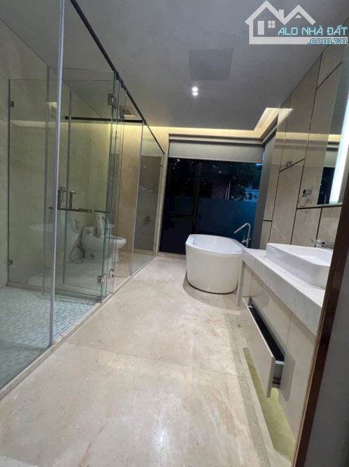 Biệt thự Hưng Thái  - Nguyễn Đổng Chi - Phú Mỹ Hưng -Q.7 - 8