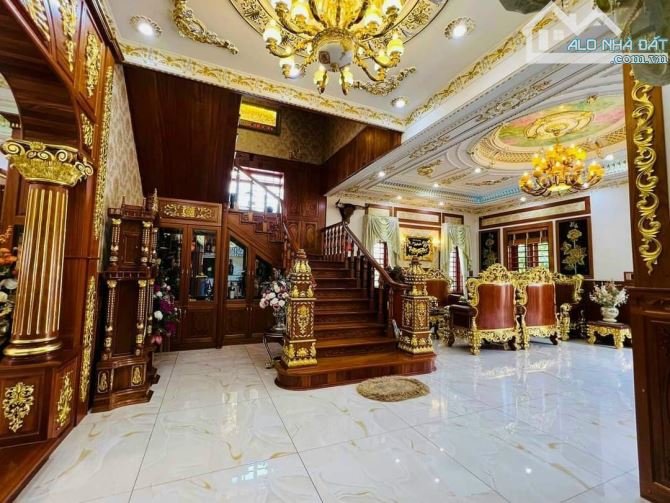 Bán nhà KĐT Nguyễn Văn Lộc, Hoàng Thành HM Hà Đông HN 118m2, 38 tỷ.