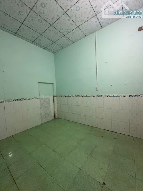 Bán gấp nhà sổ riêng thổ cư 100% giá rẻ đường ôtô, ngay khu dân cư Quân Đội 26