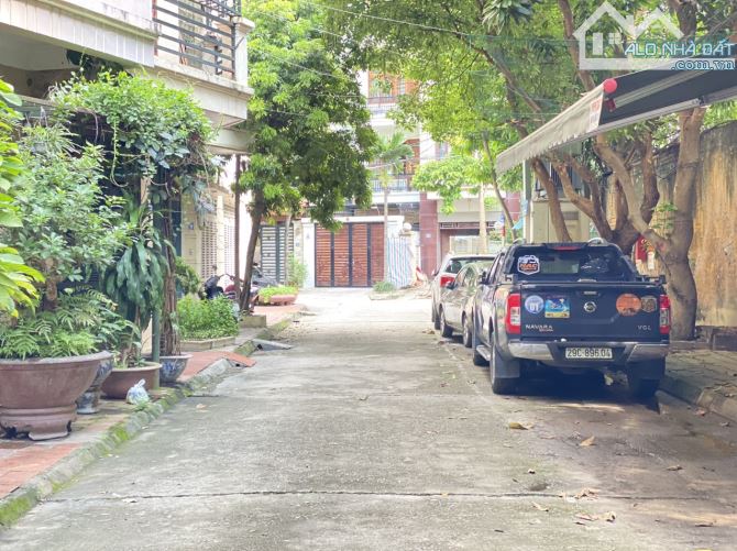 BÁN GẤP PHÂN LÔ TRẦN QUỐC HOÀN - Ô TÔ TRÁNH - KINH DOANH - NGÕ THÔNG - 80M² - 19.97 TỶ
