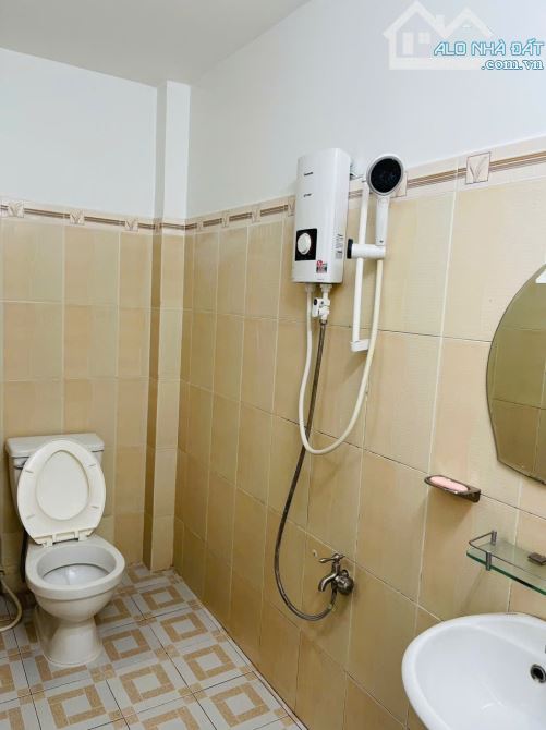 NHÀ 1TRỆT 1LẦU 5X22M 2PN 2WC HẺM XE TẢI GẦN CHỢ THỦ ĐỨC, ĐẶNG VĂN BI - 1