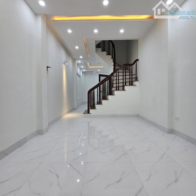 Võ Chí Công - Xuân La, 45m2x5T, ngõ nông rộng ba gác, 5m ô tô tránh. Giá 7.6 tỷ - Tây Hồ - 1