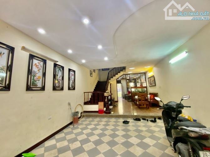 NHÀ 78M2*6T, TÂN MAI Ô TÔ TRONG NHÀ, 12 PHÒNG NGỦ, NGÕ XE TẢI - 1