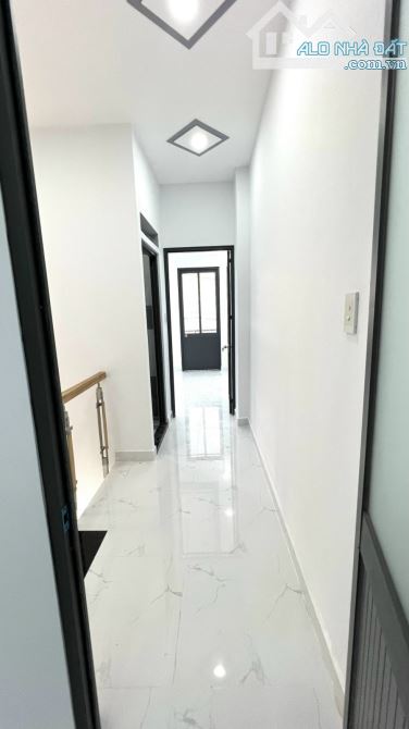 BÁN NHÀ NGAY NGÃ TƯ BỐN XÃ -HXH 48M2 - CHỈ NHỈNH 4 TỶ - 17