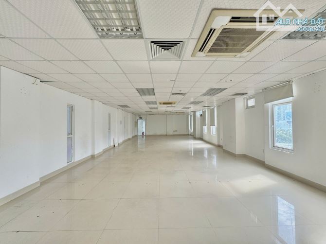 VĂN PHÒNG 150 M2 CHỈ 20 tr/tháng. Chỉ 1 phòng duy nhất. LH: OFFICE DANANG - 3