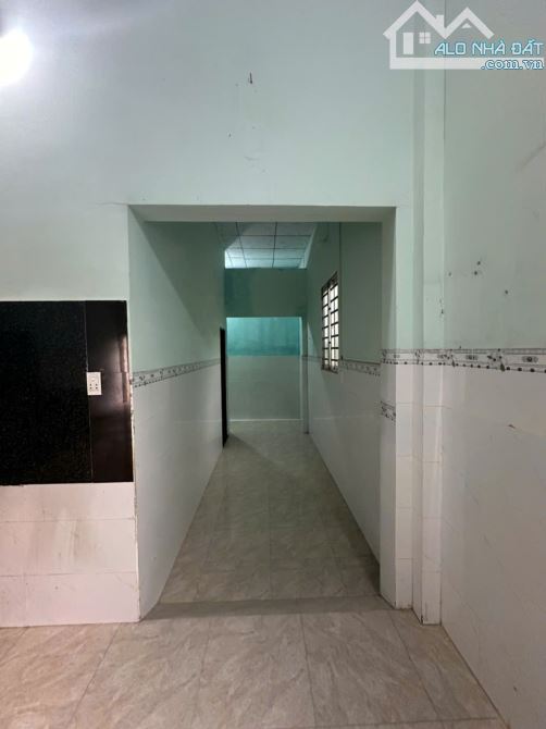 Bán gấp nhà sổ riêng thổ cư 100% giá rẻ đường ôtô, ngay khu dân cư Quân Đội 26 - 3