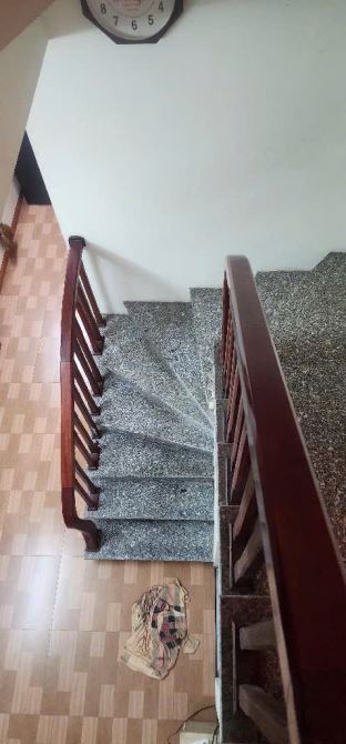 Bán nhà Lê Trọng Tấn , nhà đẹp dân xây , oto trước nhà , 40m2 , hơn 4 tỷ - 3