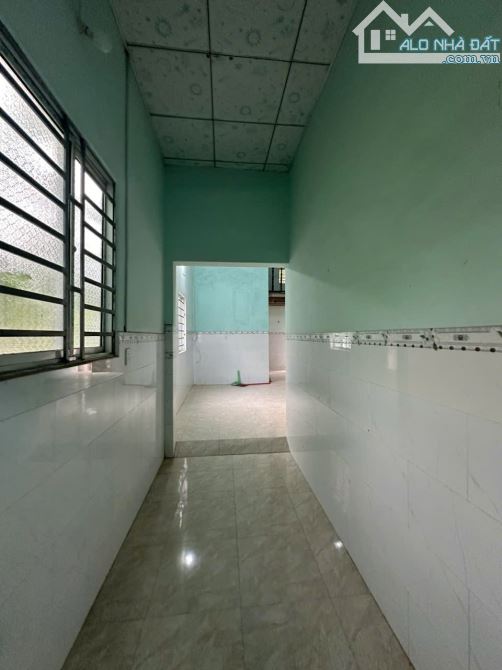 Bán gấp nhà sổ riêng thổ cư 100% giá rẻ đường ôtô, ngay khu dân cư Quân Đội 26 - 4