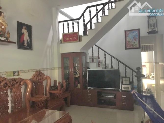 ❤️ NHÀ TRỆT LẦU (5x16) NỞ HẬU 6.4M² MT ĐƯỜNG 8M - CÁCH 100M LÀ ĐẶNG THÚC VỊNH HÓC MÔN - 5