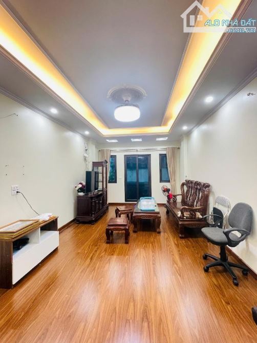 Bán nhà Phú diễn 70m2 , 7 tầng thang máy otoo đỗ cửa, full nội thất - 5