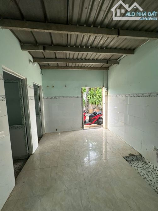 Bán gấp nhà sổ riêng thổ cư 100% giá rẻ đường ôtô, ngay khu dân cư Quân Đội 26 - 5