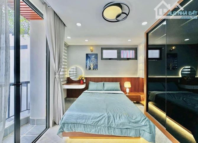 ❌Tin Hot Bán Gấp Nhà Đường Trường Sa, P12, Q3- DT:66.7m2- Giá: 3tỷ400❌ - 6