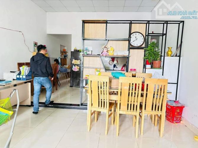 🏡 NHÀ MẶT TIỀN CHỈ HƠN 2 TỶ - VỊ TRÍ ĐẸP, GIAO THÔNG THUẬN TIỆN - 8