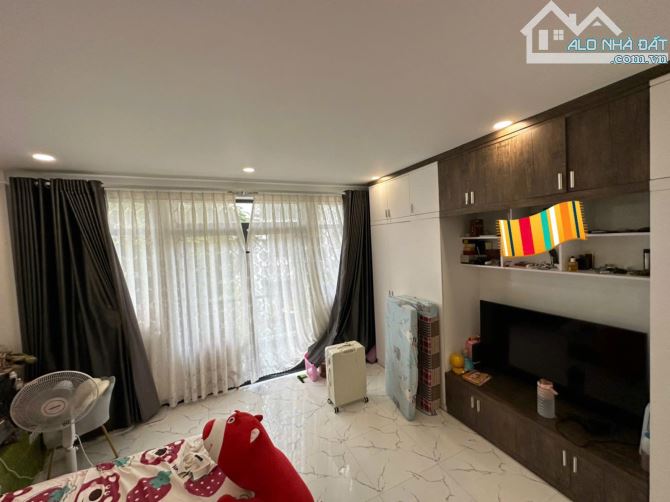 Bán nhà 3 tầng đường số 10 KĐT Hà Quang 2, Nha Trang 80m2 giá 6,5 tỷ - 8