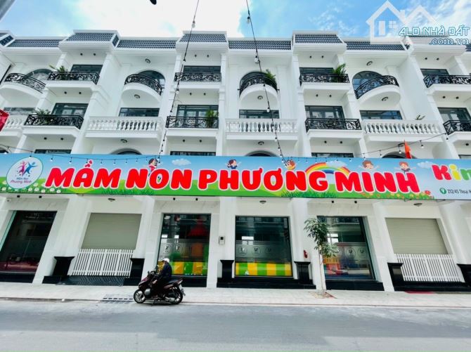 Ngộp bank giảm 3 tỷ - nhà 4 tầng ( 4 x 18m ) có thang máy - gần chỉ 12 tỷ thương lượng