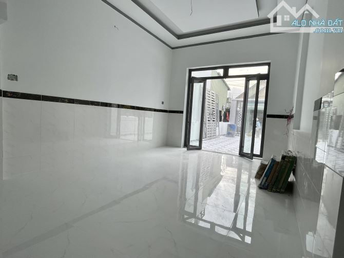 Bán nhà trệt lầu gần ngay KDL Bửu Long chỉ hơn 1 tỷ