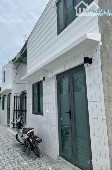 Bán dãy trọ 12 phòng, thu nhập 15 triệu/tháng, 300m² tại Hưng Long,HCM - 1