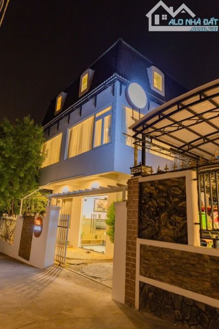 Villa Sân Vườn Diện Tích 200m2 Ngang 12m 9PKD + 9WC Nguồn Thu Tốt - Ngay Trung Tâm - 13