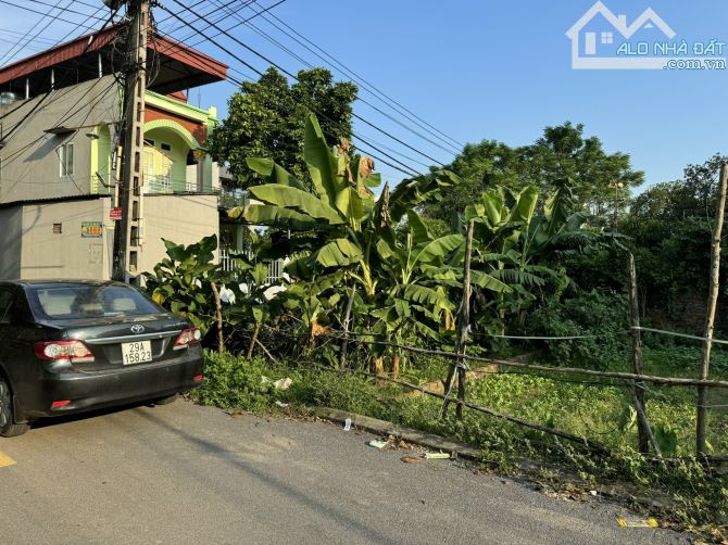 Siêu phẩm hơn tỷ xíu thôi có lo đất trục chính thông thường rộng thênh thang lh e nhé - 2