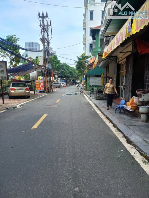Bán Nhà 3 Tầng126m  Phố Lụa Vạn Phúc Cầu Am Quận Hà đông oto đỗ cửa đầu tư chỉ 120 triệu/m - 2