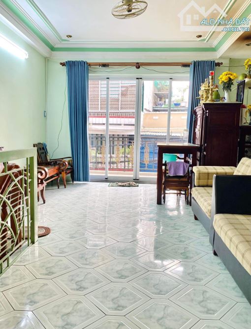 TÂN BÌNH CHỢ VẢI - 4 TẦNG - DT 4.8m x 15m - 8.590 TỶ - 2