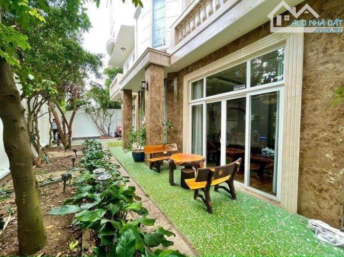 BIỆT THỰ HIỆP BÌNH CHÁNH, 204M2, 4 TẦNG, NGANG 11M, 5PN, CÓ HỒ BƠI, SÂN VƯỜN, CHỈ 31 TỶ. - 3