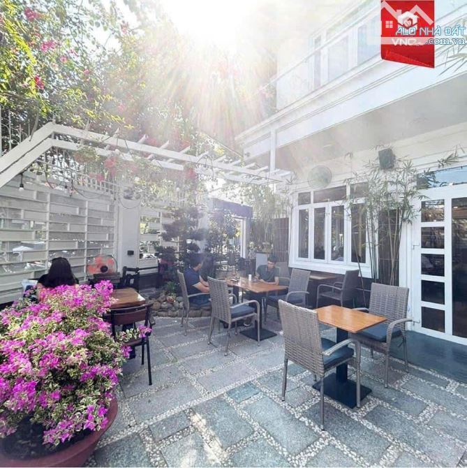 Cho thuê biệt thự 360m đất tại khu Tân Phú - 3