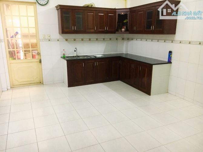 BÁN NHÀ BÌNH TÂN, MẶT TIỀN KHU TÊN LỬA, ĐƯỜNG 36, 4 TẦNG, 72m2(4×18), GIÁ 9.4 TỶ - 3