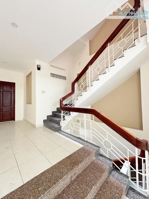 VILLA HẺM 343/ TÔ HIẾN THÀNH, Q10, 190M2, 32 tỷ - 4