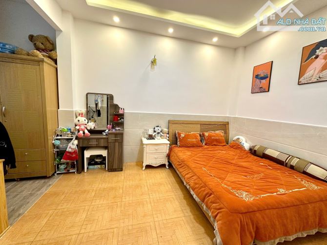 🏡 Nhà phố đường Ngô Quyền, Phường 6, Đà Lạt 👉 Diện tích: 119.7 m2 - 5