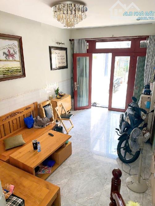 NGAY KHU ẨM THỰC PHAN XÍCH LONG NHÀ ĐẸP 4 TẦNG, 33M2, SÁT HẺM XE HƠI, CHỈ NHỈNH 7 TỶ - 7