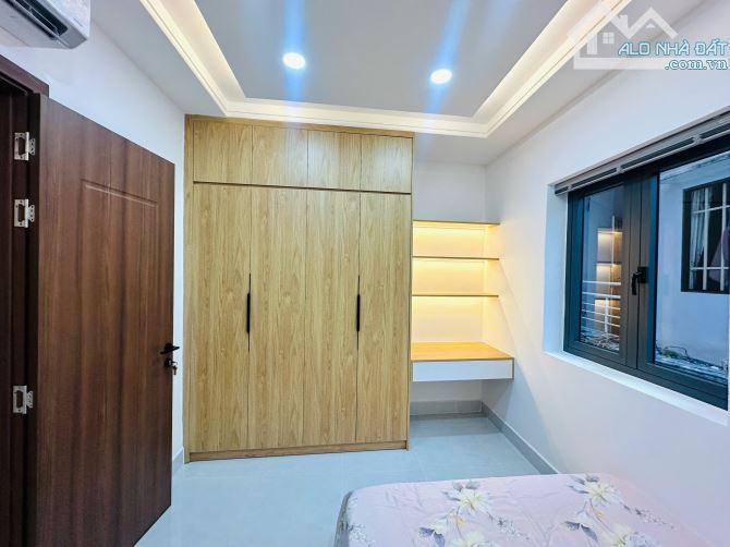 🏠Nhà Hẻm Nhựa 6m có lề đường - Nhà Sát Quận 1 - Nhà 4 Lầu - Giá Nhỉnh 7 Tỷ - 7