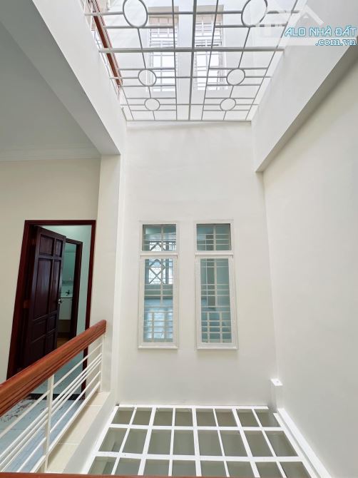 VILLA HẺM 343/ TÔ HIẾN THÀNH, Q10, 190M2, 32 tỷ - 9