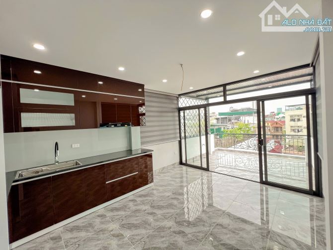 Bán nhà Phân lô Hoàng Văn Thái, 40m2, 8 tầng, thang máy, gara, ôtô tránh, 14.8 tỷ - 9