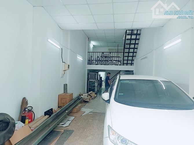 Bán nhà Tân Phú đường Âu Cơ giáp Tân Bình 4,4x21m 3Lầu ô tô trong nhà nhỉnh 6 tỷ