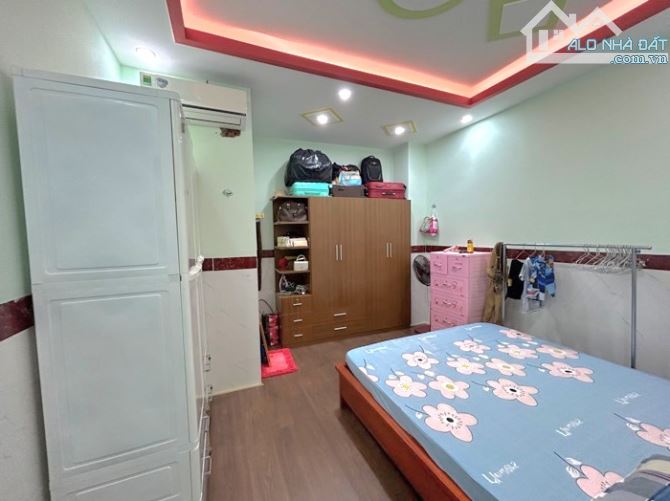 NH.À ĐẸ.P CẬP HÔNG HƯƠN.G LỘ 2 NỐI DÀI - HẺM XE TẢI - ( 5X14M )