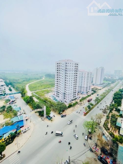 SỐC! BÁN CHUNG CƯ A2 DỀN LỪ 2 - CĂN GÓC ĐẸP MÊ MẨN - VIEW LOUIS CITY - NHỈNH 3,7 TỶ