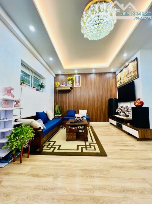 Bán nhà Vũ Trọng Phụng, Thanh Xuân: 82m2 2 ngủ, 2 vệ sinh chỉ 3 tỷ 7, nhà đẹp ở luôn, thoá - 1