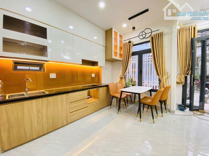 [CĂN GÓC THOÁNG]Với 2tỷ950 Phan Văn Trị Bình Thạnh 50m2 1trệt 1lầu 3PN SHR Gần chợ LH ngay - 1