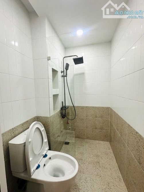 Bán nhà mới HXT Đinh Tiên Hoàng giáp Q1 3 tầng 3PN 3WC DT 35m2 chỉ 7.5 tỷ - 2