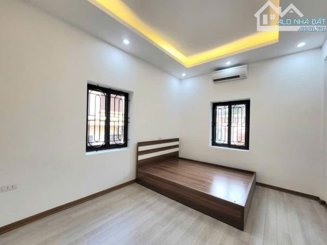 BÁN NHÀ TẬP THỂ THỦY LỢI, ĐỐNG ĐA, LÔ GÓC 90M2 ( SỔ 58m2), 3 NGỦ, 3 THOÁNG, 3.65TỶ. - 2