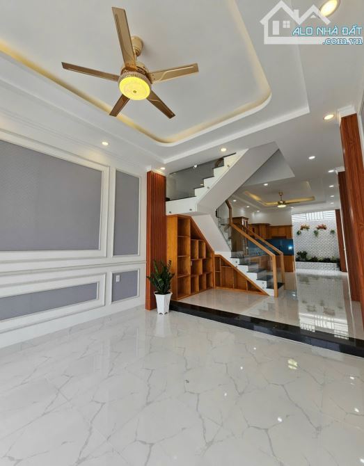 3,65Tỷ TL🔥Bán nhà 1 trệt 2 lầu, KDC Lộc Phát Residence, P.Thuận Giao, Tp.Thuận An - 3