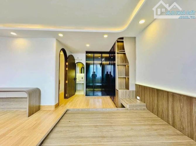 Siêu phẩm 1 trệt 2 lầu ngay Nguyễn Oanh, Gò Vấp. Giá: 2 Tỷ 750 / 54m2. SHR, tiện di chuyển - 4