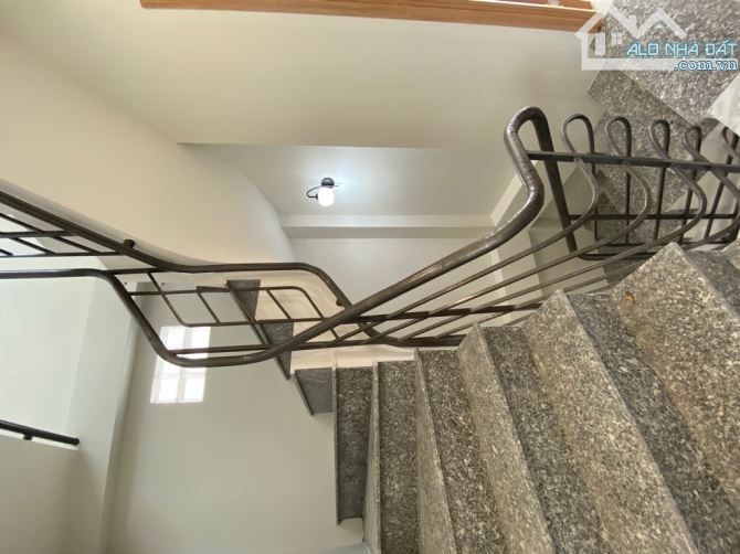 Bán nhà đường Nguyễn Thái Sơn, 45m2, xây 3 Tầng, gần chợ gò vấp, sân bay, vị trí đẹp - 5