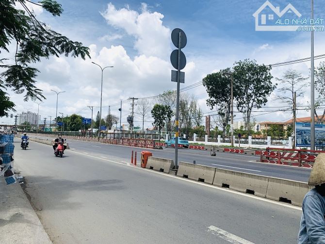 🏡 Nhà Đẹp QL.1 sát Hương Lộ 2 - 68m2 , Đường 8m - Giá Chỉ Nhỉnh 4 Tỷ🚀 - 8