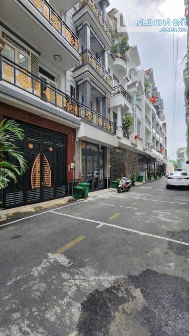 Ban nha Hương Lộ 2, Bình Trị Đông A, Bình Tân. Dt 58m2 - 4 x 14 - 4 tầng.  Giá 5.6 Tỷ TL.