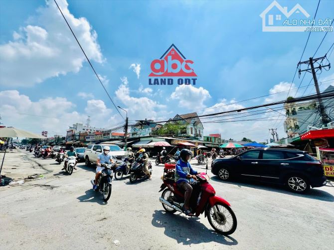 bán nhà 2 mặt tiền trước sau  kinh doanh buôn bán p. Long bình tân 1 sẹt đường bùi văn hoà