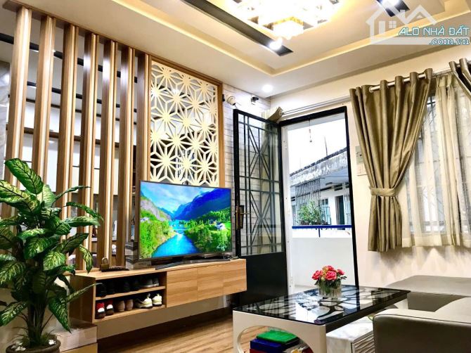 Bán căn hộ chung cư Hai Bà Trưng, Nha Trang, full nội thất đẹp, DT 57m, có sổ, giá 1,55ty