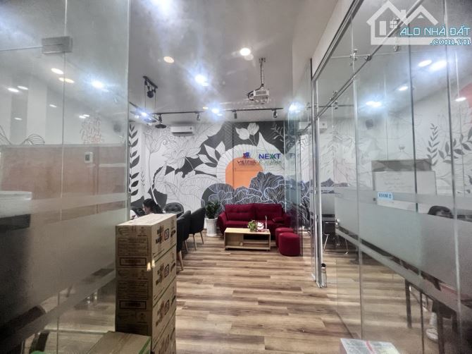 Biệt thự mặt tiền Trung tâm Quận 1. Khu VIP bậc nhất - 1